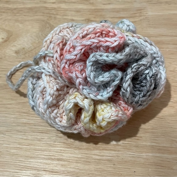 Set of 3 Crochet Peach/Burgundy/Gray Eco-Friendly Bath Loofahs with Hanging Loop - Picture 6 of 9